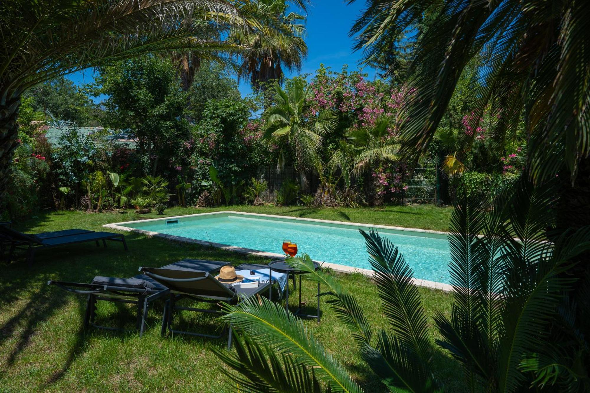 La Ferme Saint-Antoine Apartment Gassin Bagian luar foto